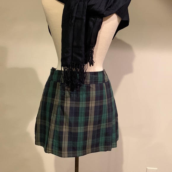 Jessica Simpson Plaid Skirt - Green and Black - Picture 4 of 4